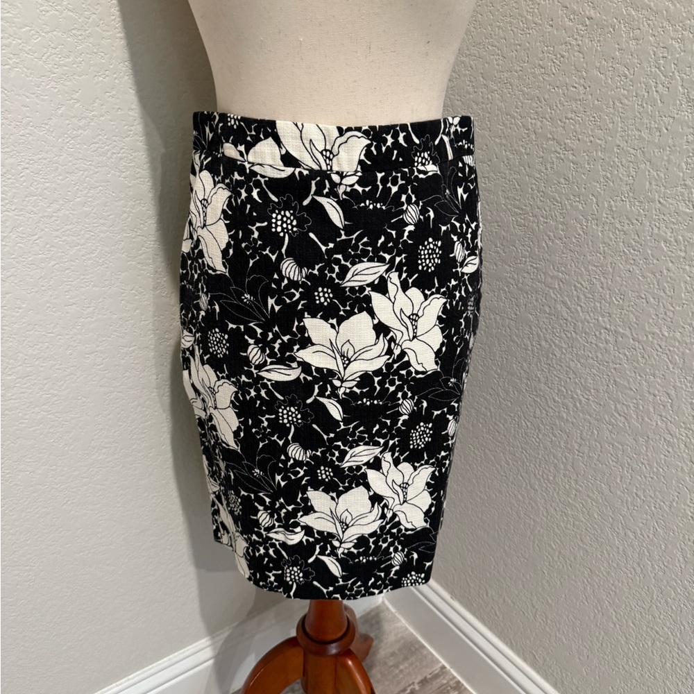 J. Crew Black and White Pencil Skirt Knee-Length
